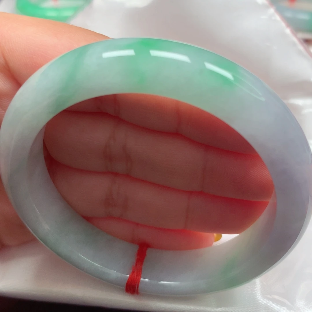 翡翠未镶嵌手镯42阳绿飘花