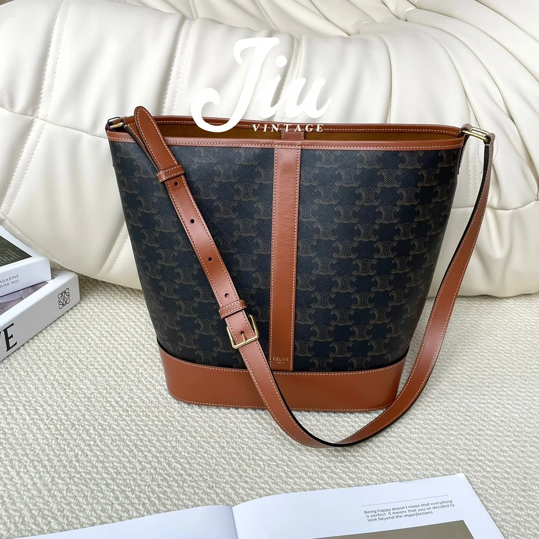 99新 Celine/思琳 棕老花水桶中号CG14-0200