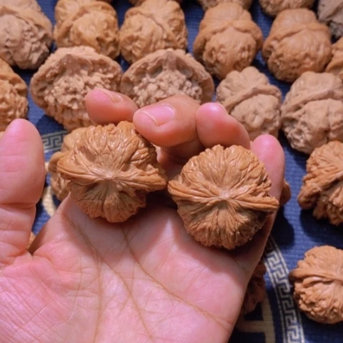 【闪购商品】吊坠文玩核桃本**初磨盘41