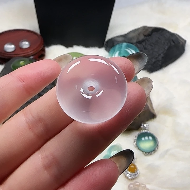 颈饰未镶嵌水晶水晶
