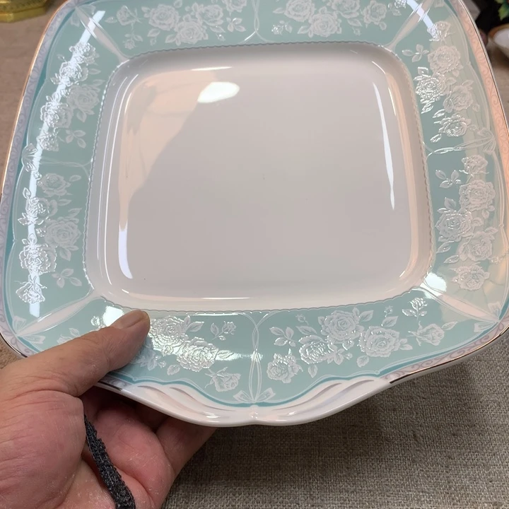 金瓷阁家的美丽瓷器