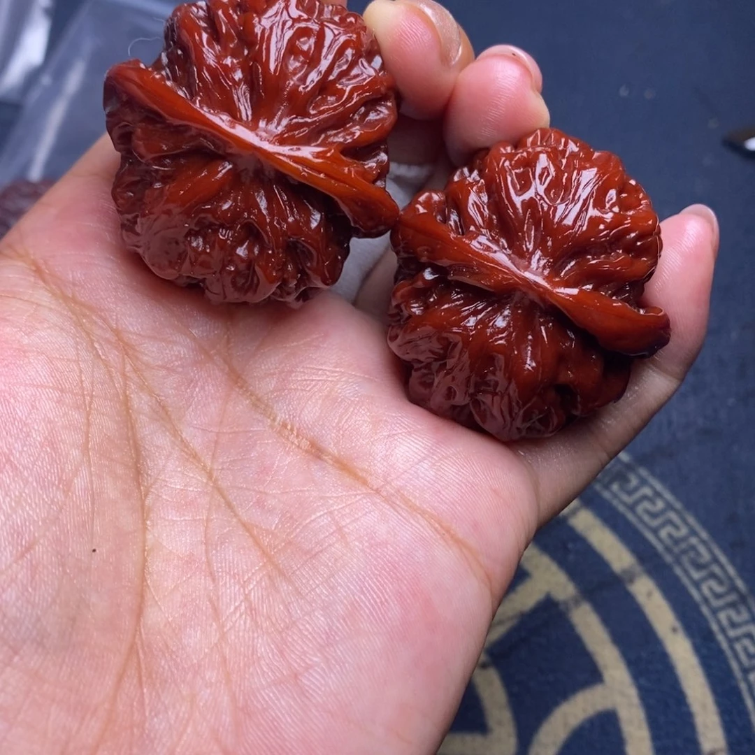 文玩核桃吊坠苹果 40