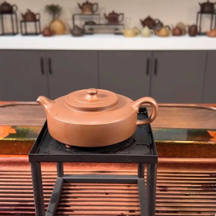 紫砂茶壶老紫泥三足周盘