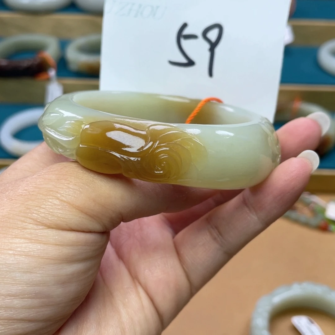 未镶嵌手镯和田玉圈口57