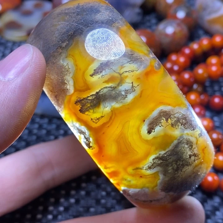 玛瑙/玉髓颈饰未镶嵌