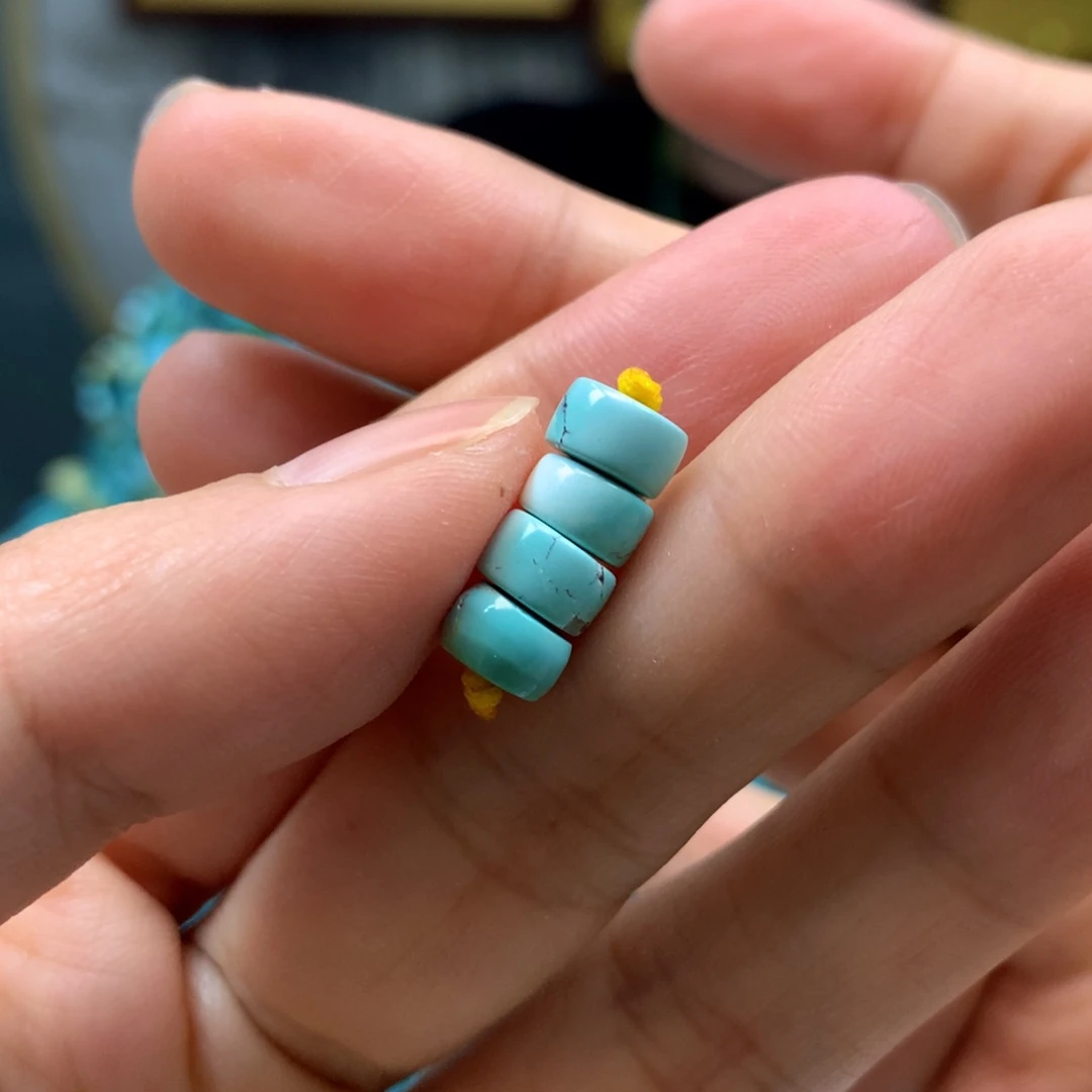 绿松石配饰未镶嵌