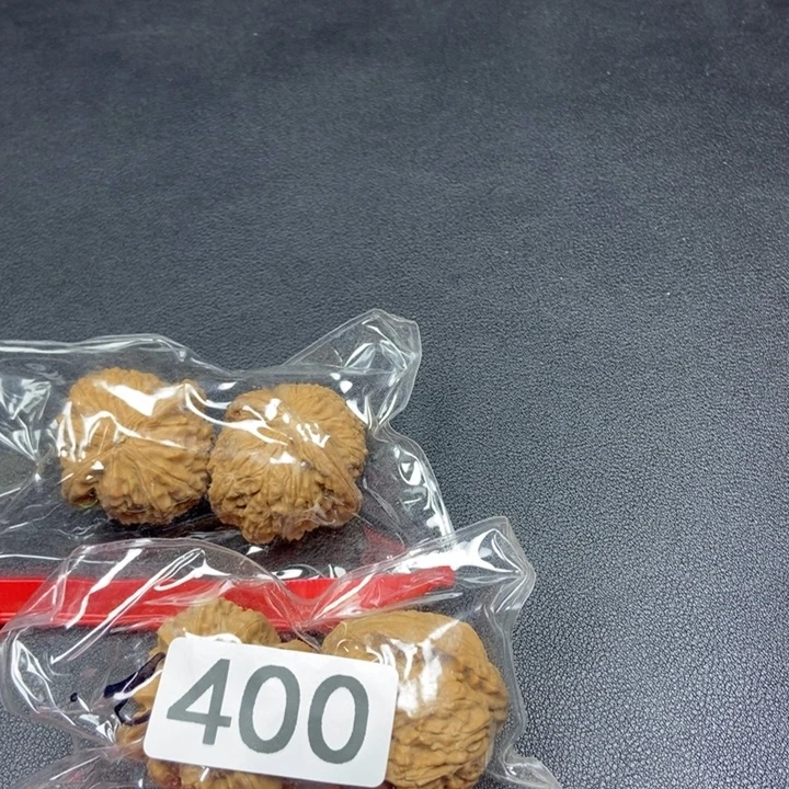 核桃手串/手链白狮子有黄两对