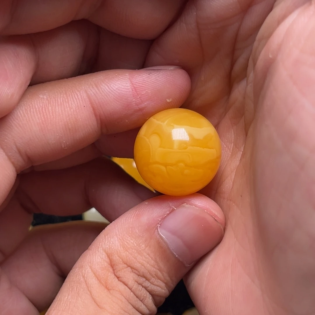 琥珀未镶嵌裸石蜜蜡焦皮20.4