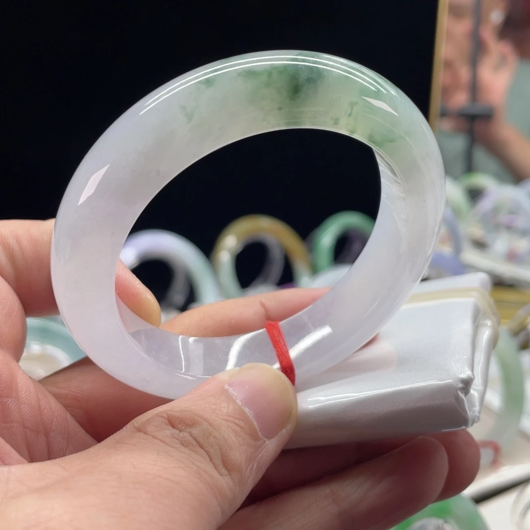 翡翠未镶嵌手镯17号56正圈白冰飘花完美