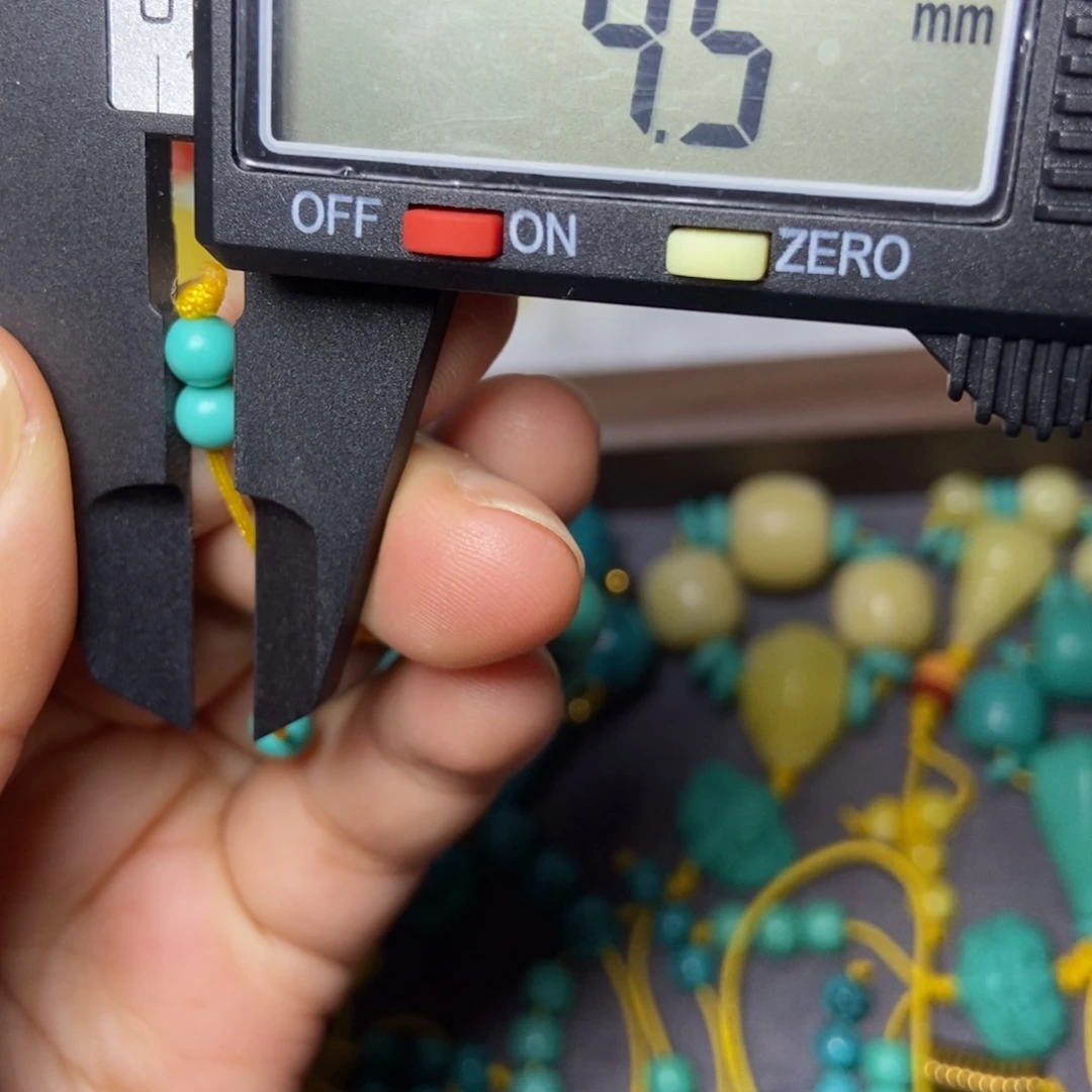 一颗，孔不加大，谢谢