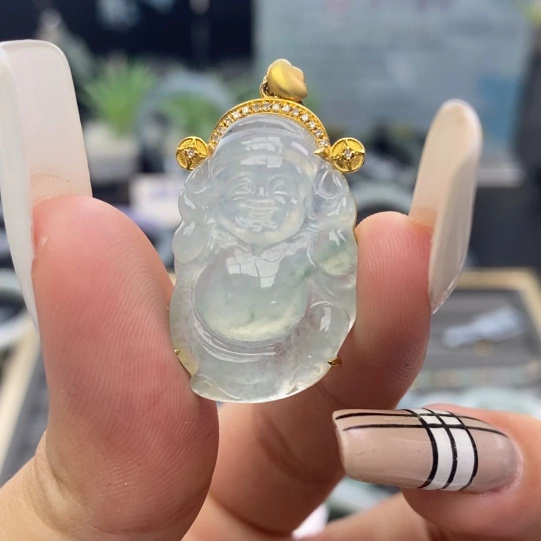 【闪购商品】颈饰18K金镶嵌翡翠