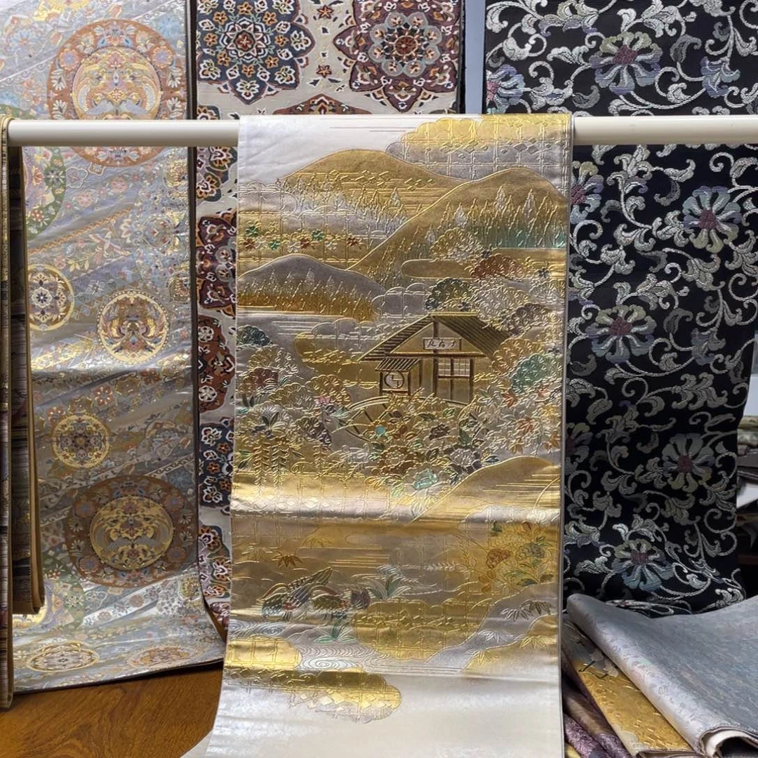 织绣嵌螺钿金石荟