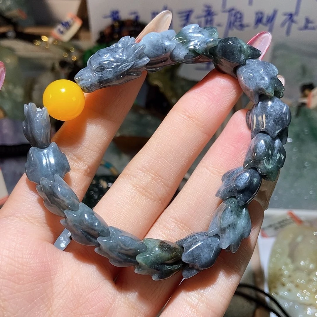 翡翠颈饰未镶嵌天然