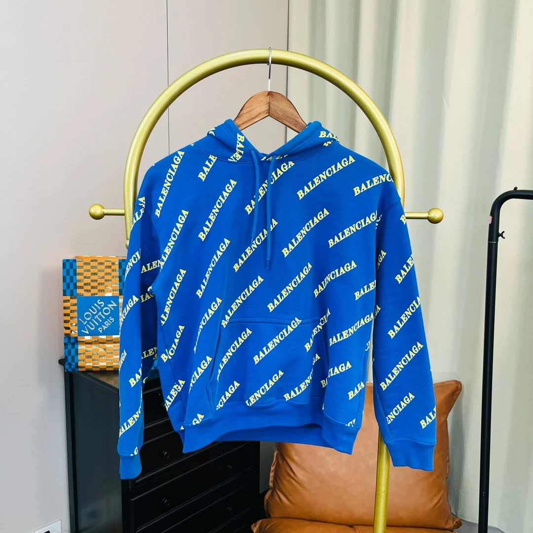 99新 Balenciaga/巴黎世家 蓝色弹幕满印帽衫 M码