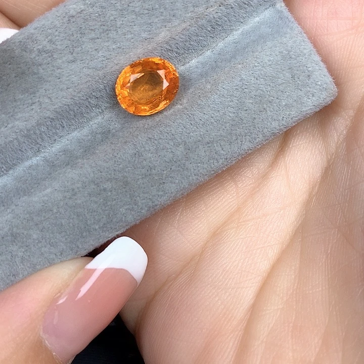 石榴石裸石未镶嵌2,58ct芬达石