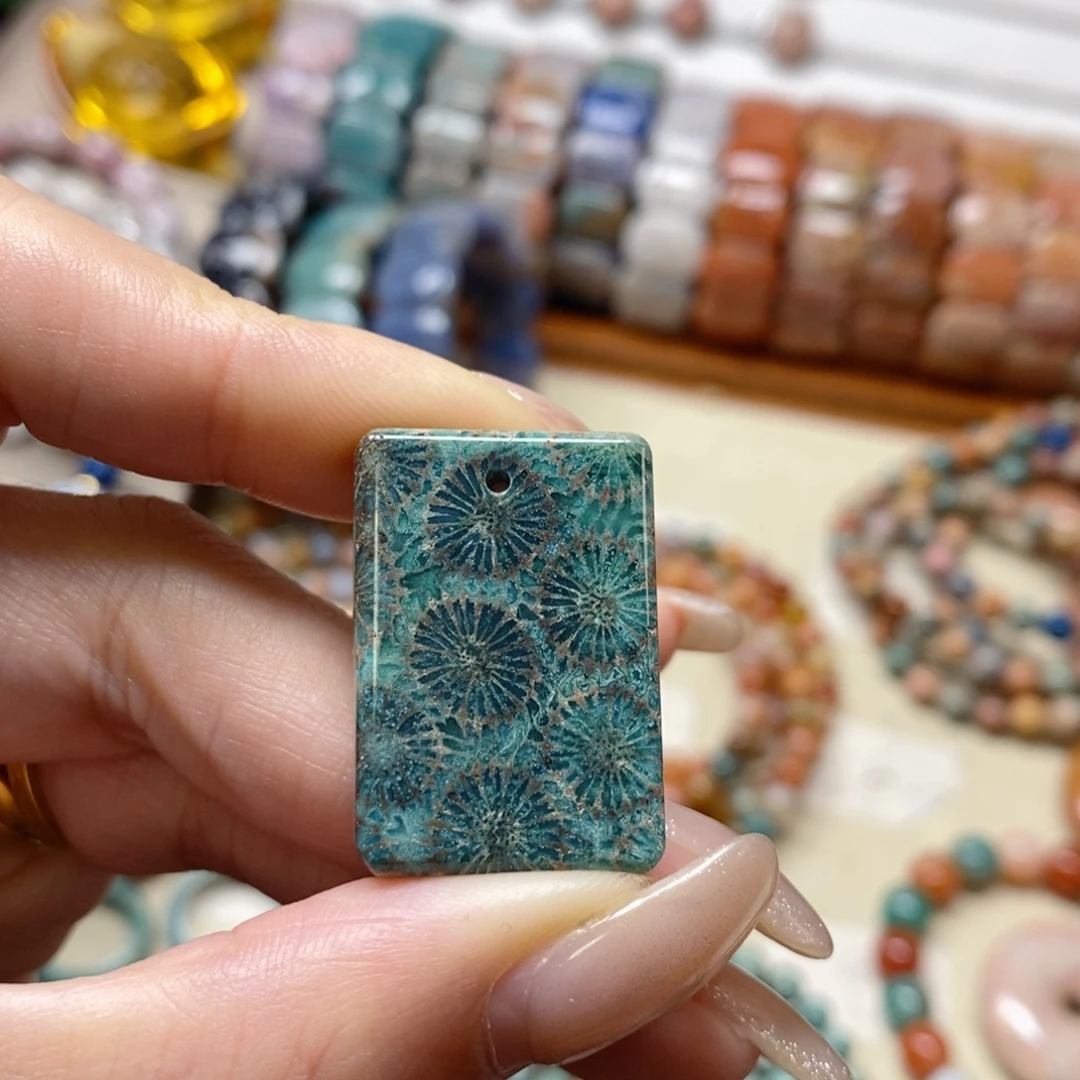 石英石非金属吊坠