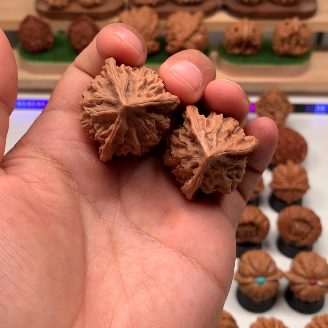 【闪购商品】吊坠文玩核桃隐隐约约