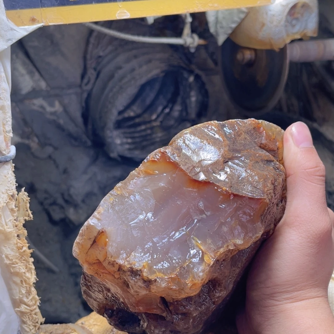 夏***月定制玛瑙天然玛瑙手镯原石