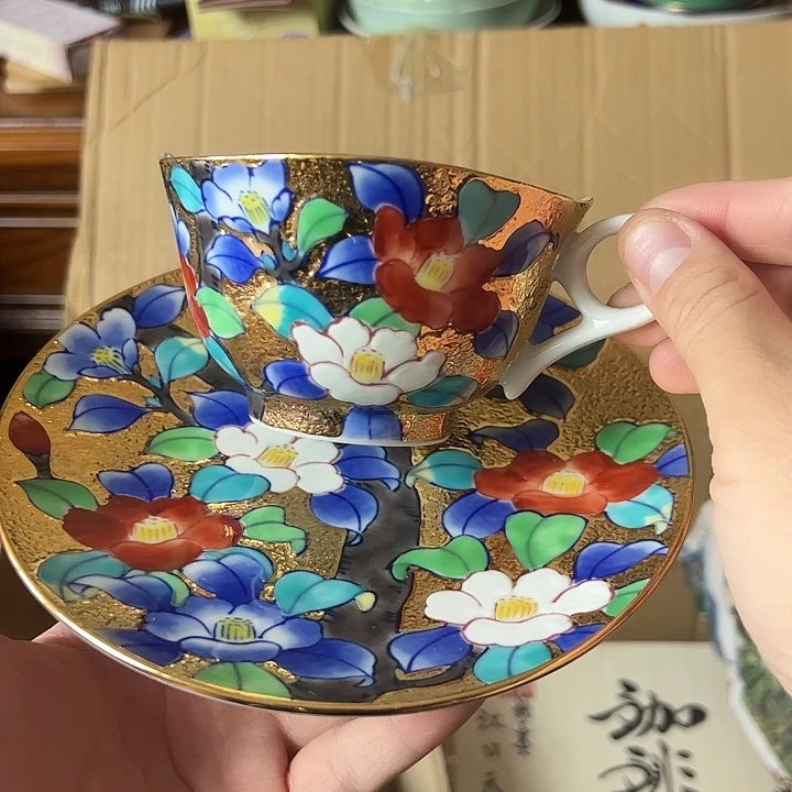瓷片瓷器和我一样有多想看