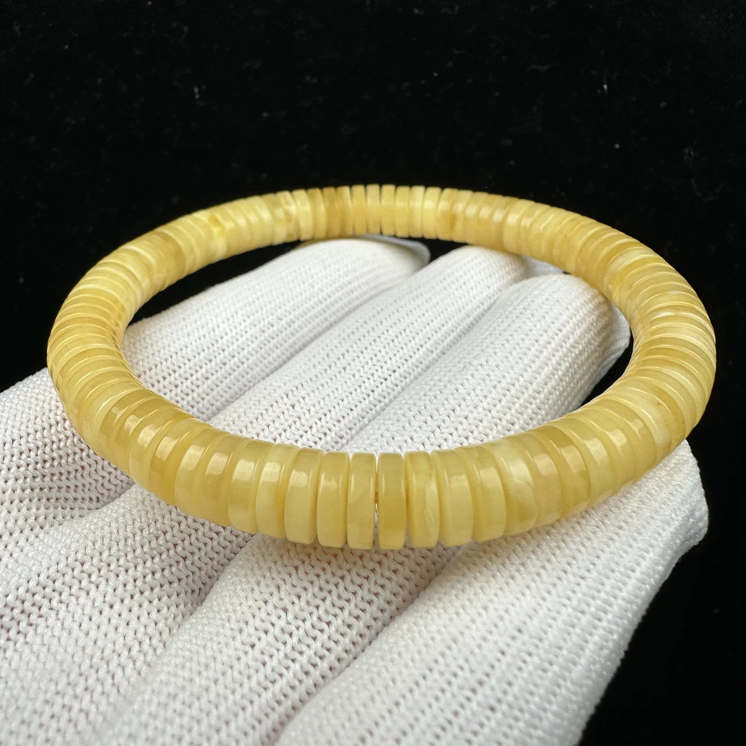 G1478天然蜜蜡药片 7.6mm 8.4克