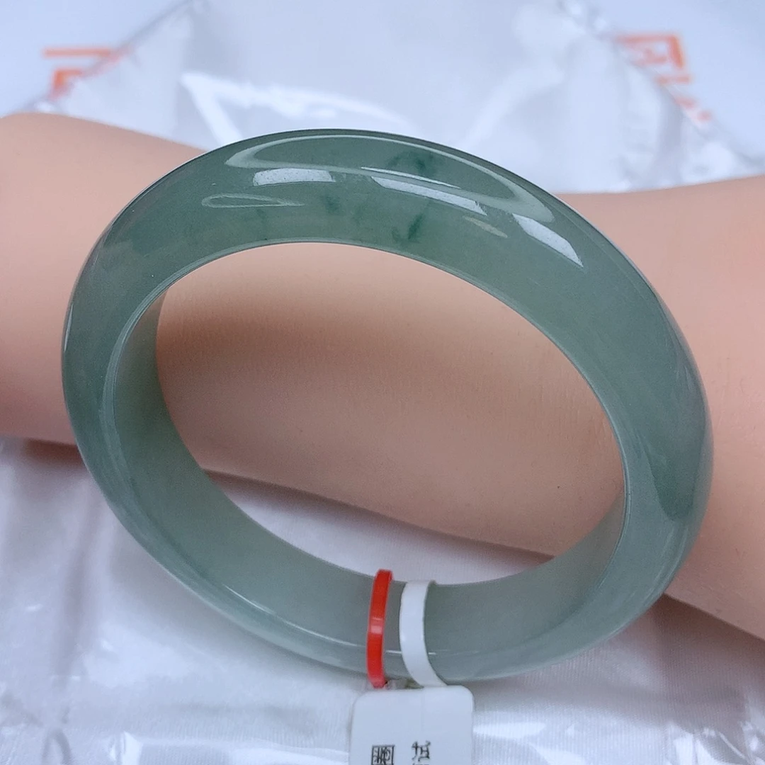 【闪购商品】未镶嵌手镯翡翠燕，56
