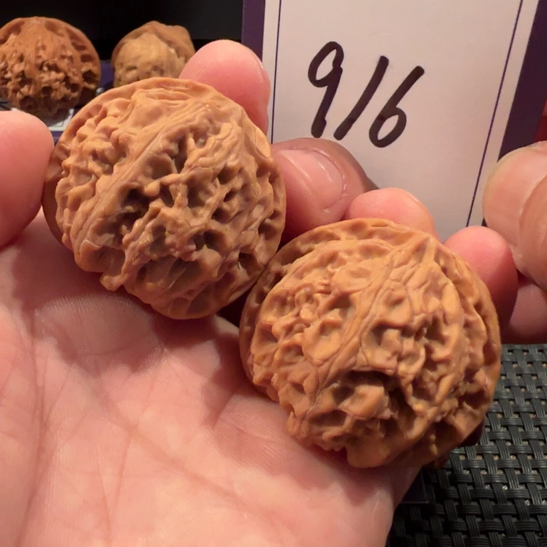 文玩核桃把件全品苹果园37.5尺寸916号