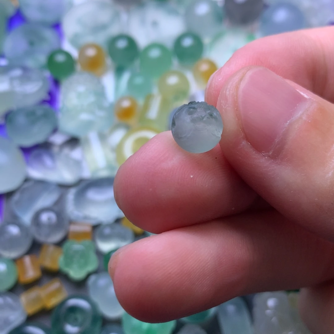 定制翡翠未镶嵌珠子