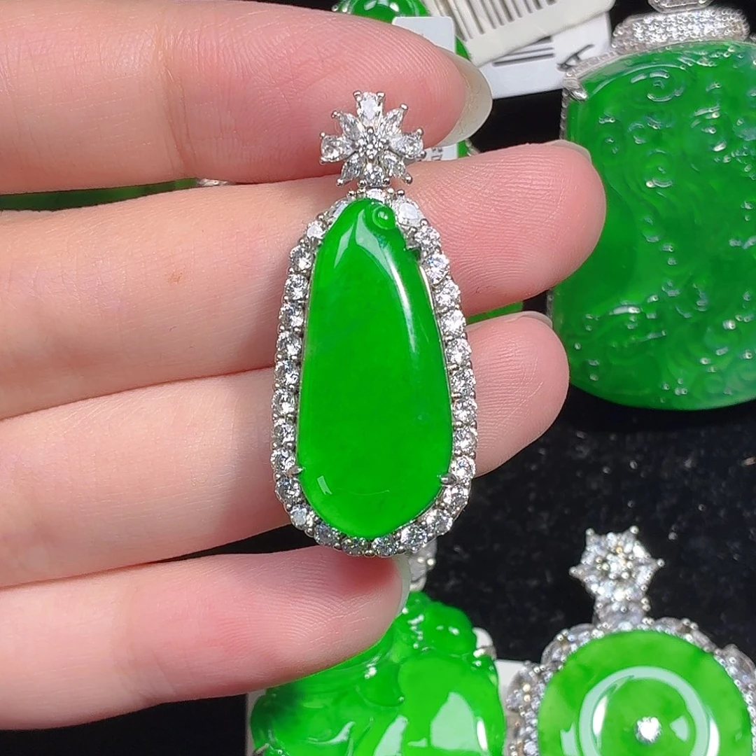 翡翠银S925镶嵌颈饰天然A货翡翠