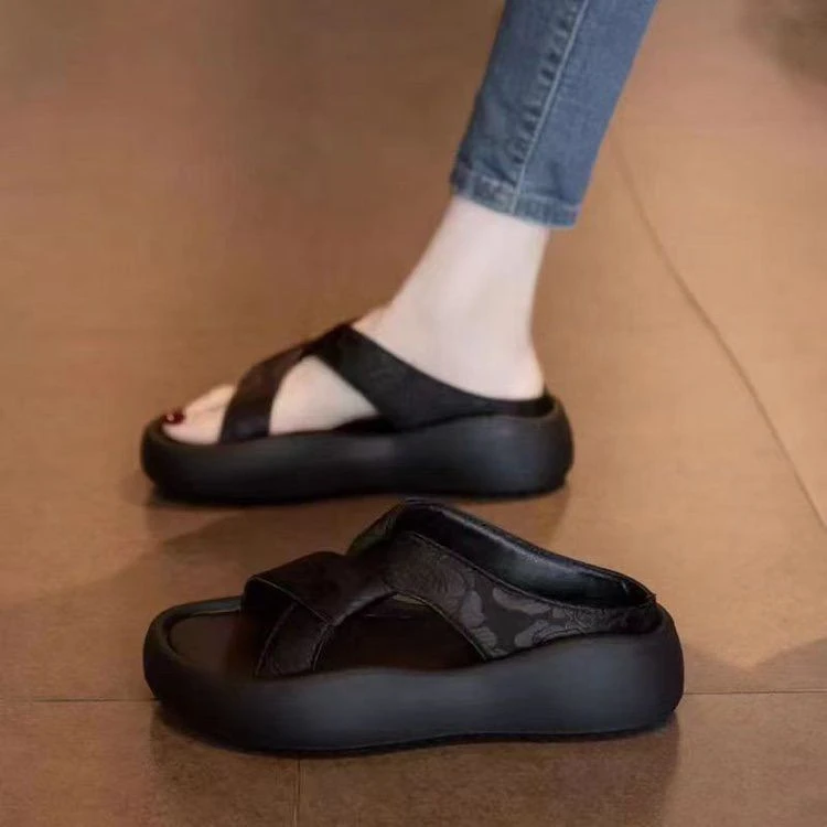 凉拖鞋女鞋夏季外穿新款厚底沙滩凉鞋时尚软底孕妇一字拖鞋百搭潮