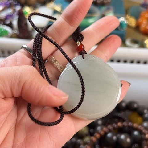 吊坠滴血莲花菩提