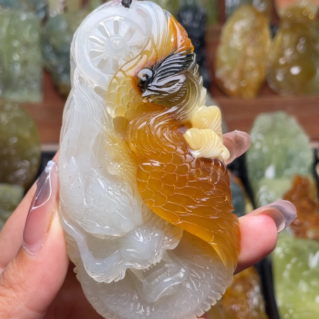 宝***哥蛇纹石玉未镶嵌颈饰