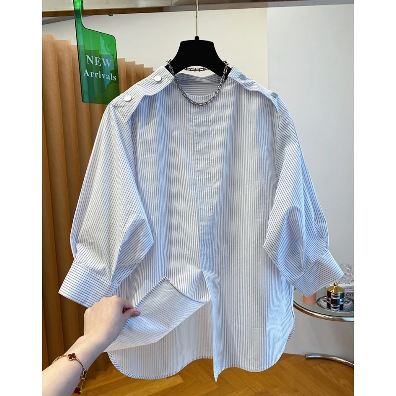 K6653浅蓝色条纹衬衫女宽松百搭圆领松弛感套头中袖五分袖上衣