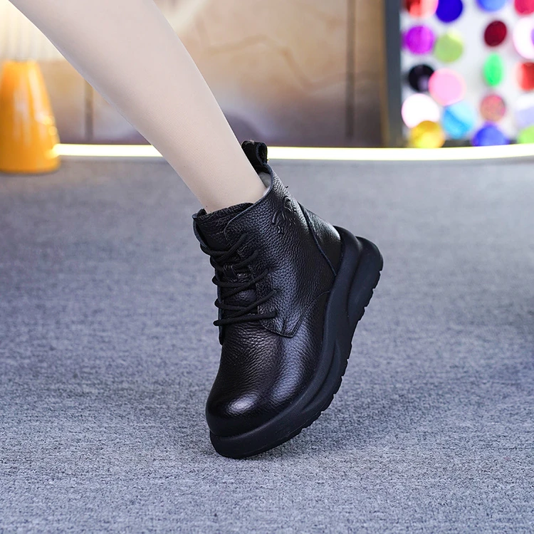 9900真皮羊毛马丁靴女2025冬新款纯牛皮厚底加绒保暖棉靴软底短靴