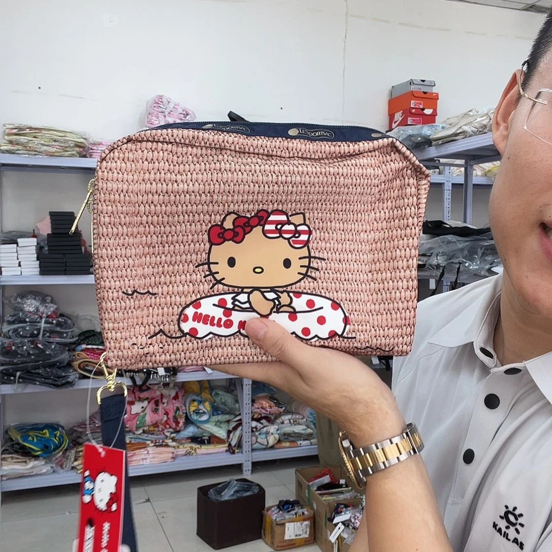 PU化妆包等各种产品