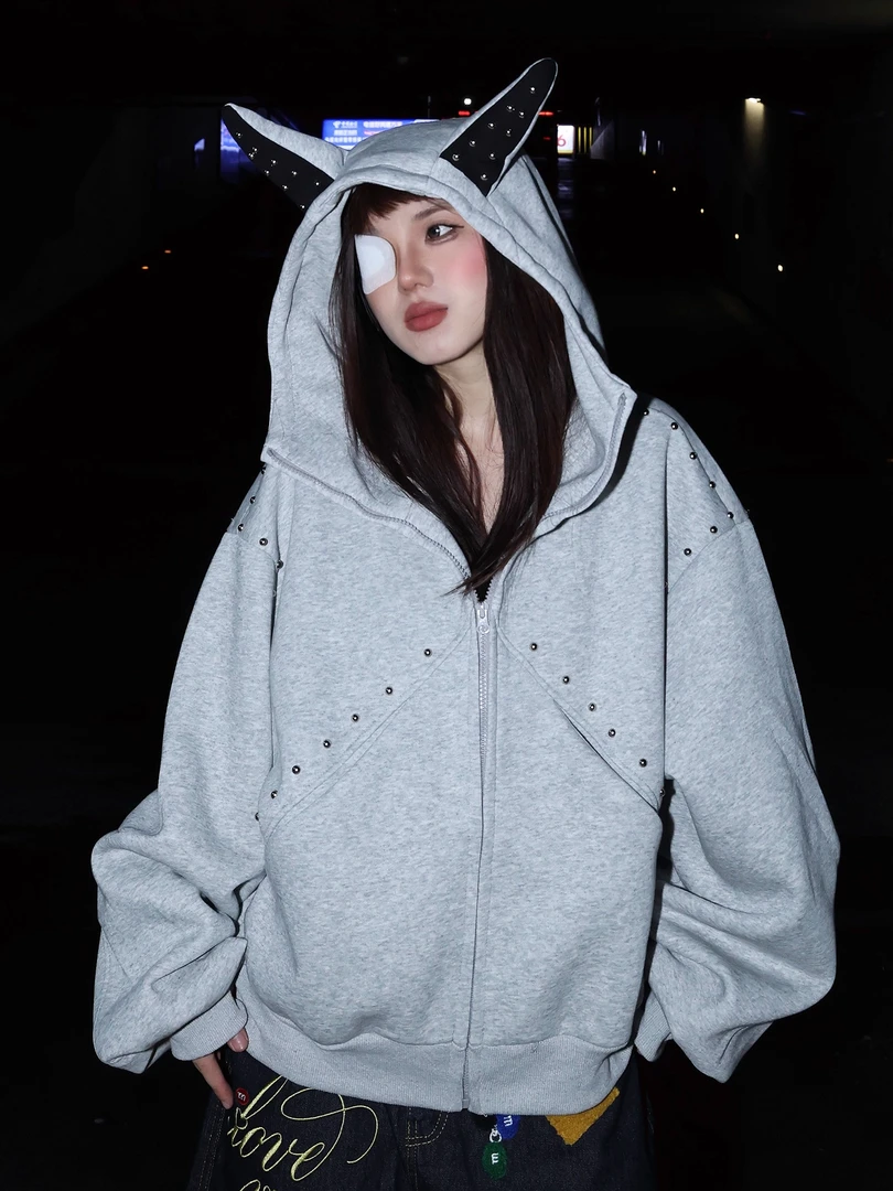 2025小众设计感铆钉拼接杜宾犬连帽卫衣男女宽松休闲百搭外套上衣