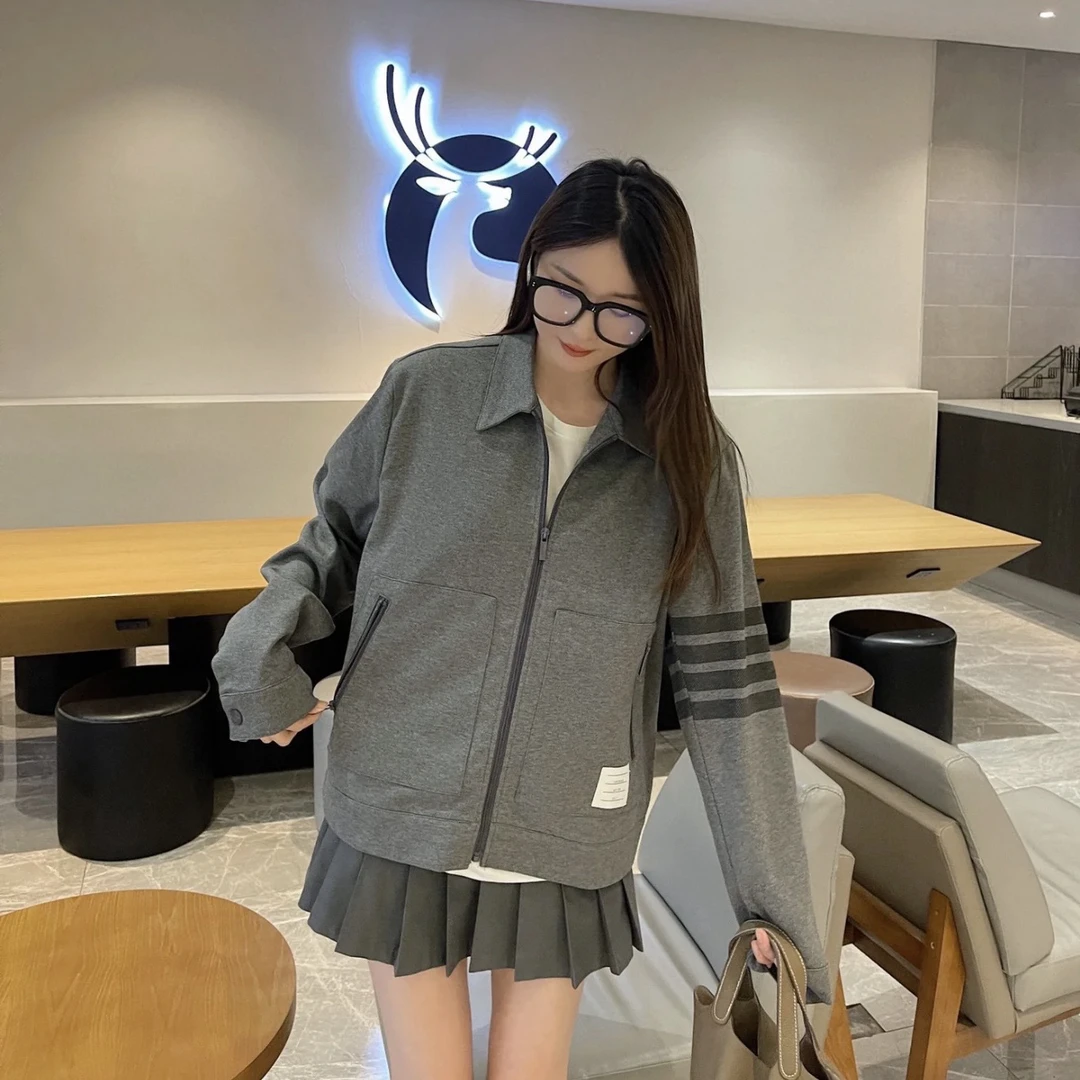 95新 THOMBROWNE (zd3) 灰色四条纹拉链外套 0码 jc605023