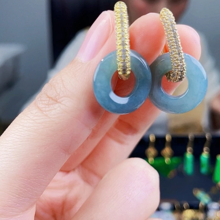 翡翠耳饰未镶嵌饰品