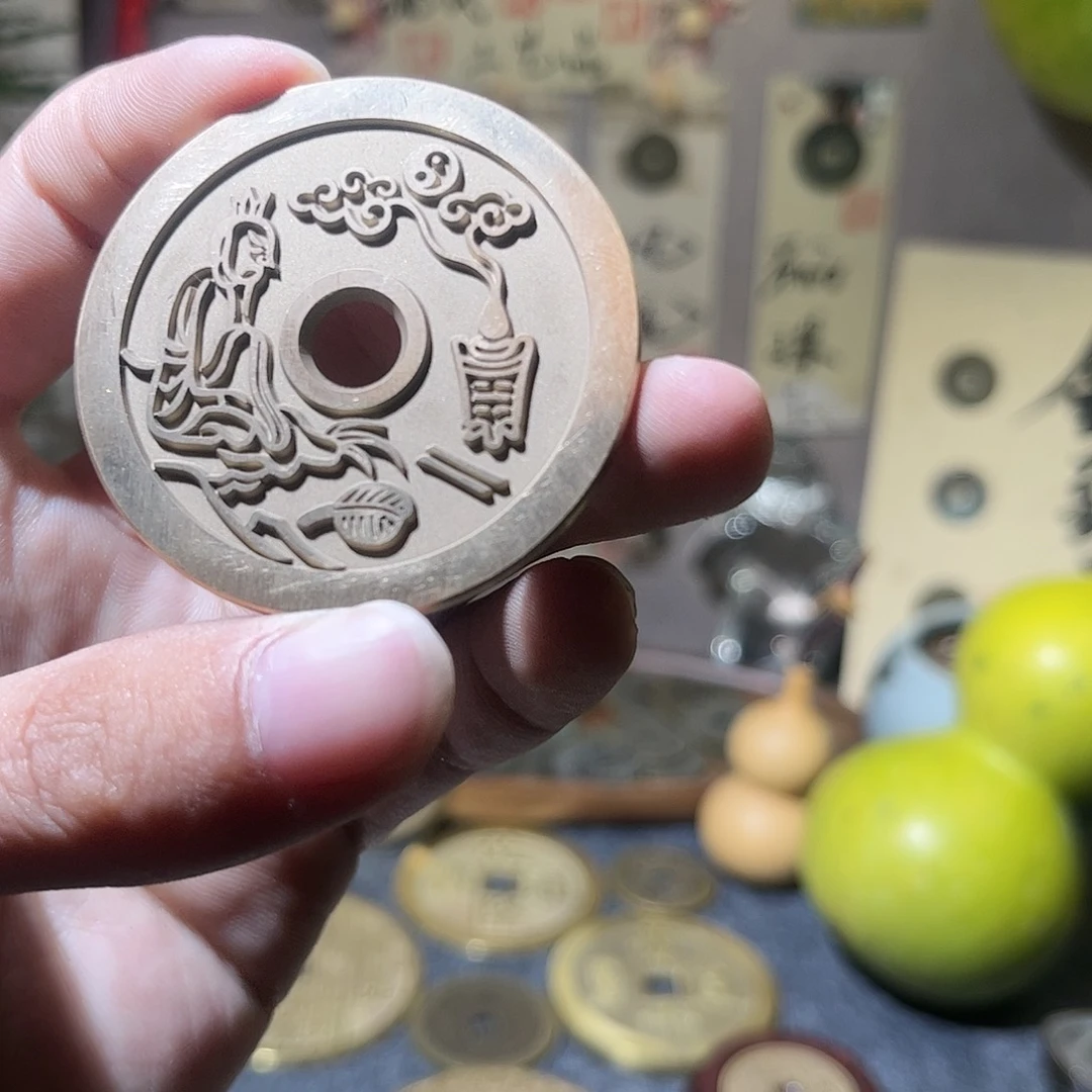 满***英铜现代仿制工艺品花钱