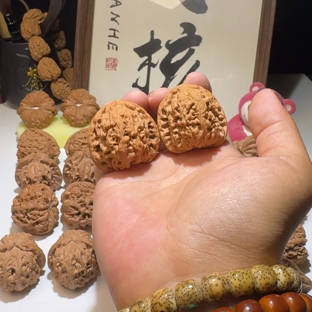 文玩核桃吊坠39尺寸逐鹿一代南疆石