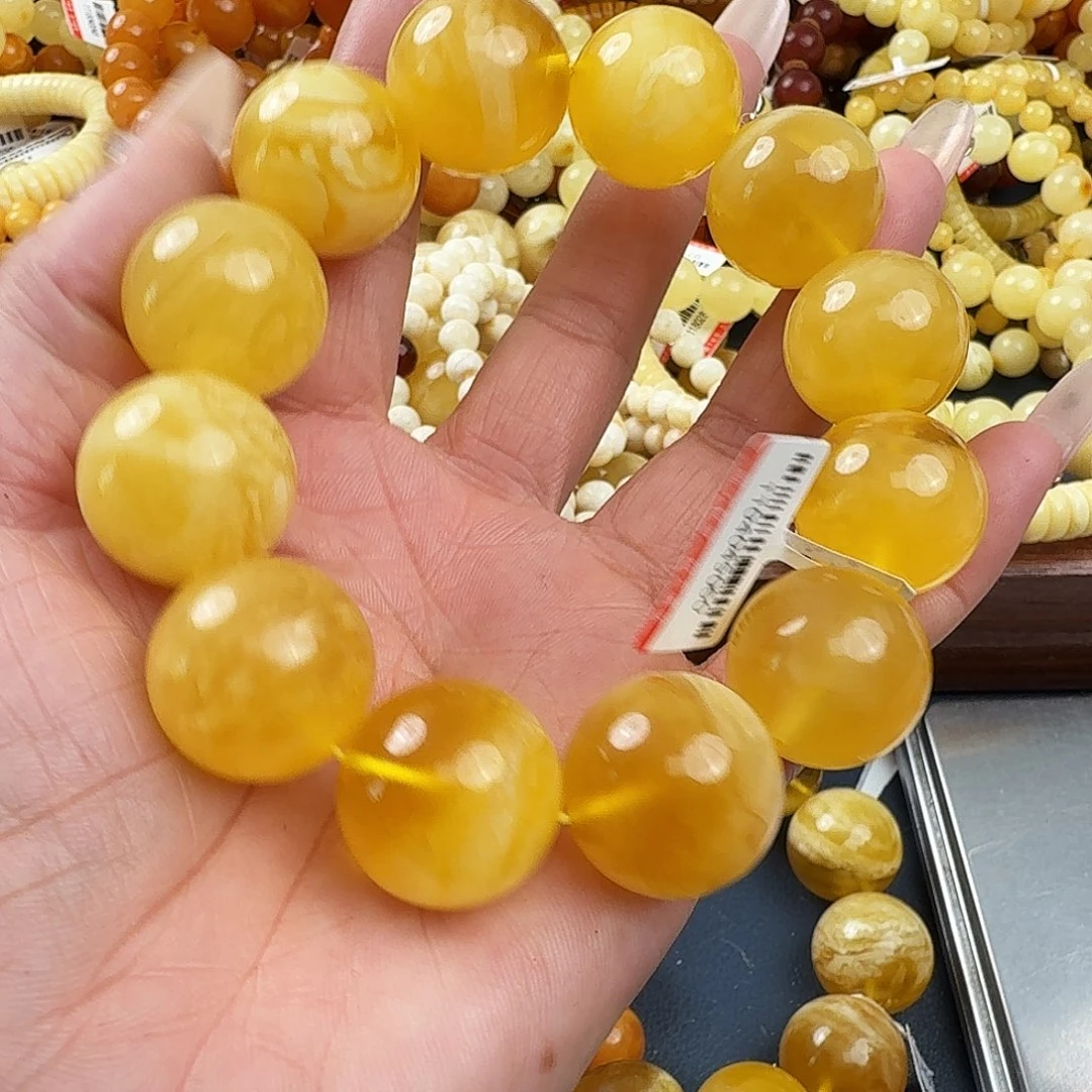 琥珀未镶嵌珠宝奇石