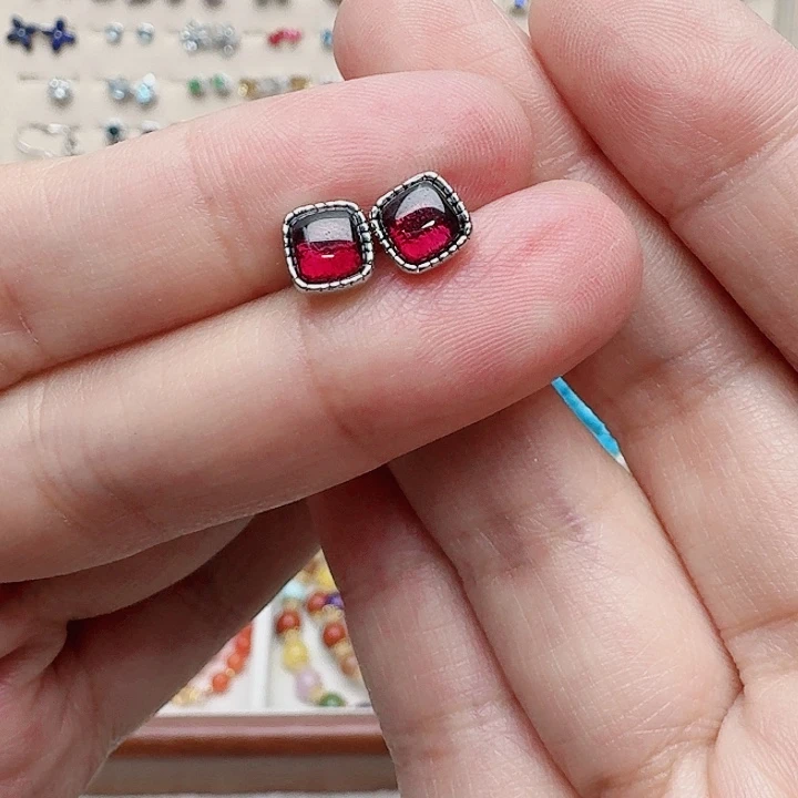 石榴石颈饰未镶嵌耳钉8