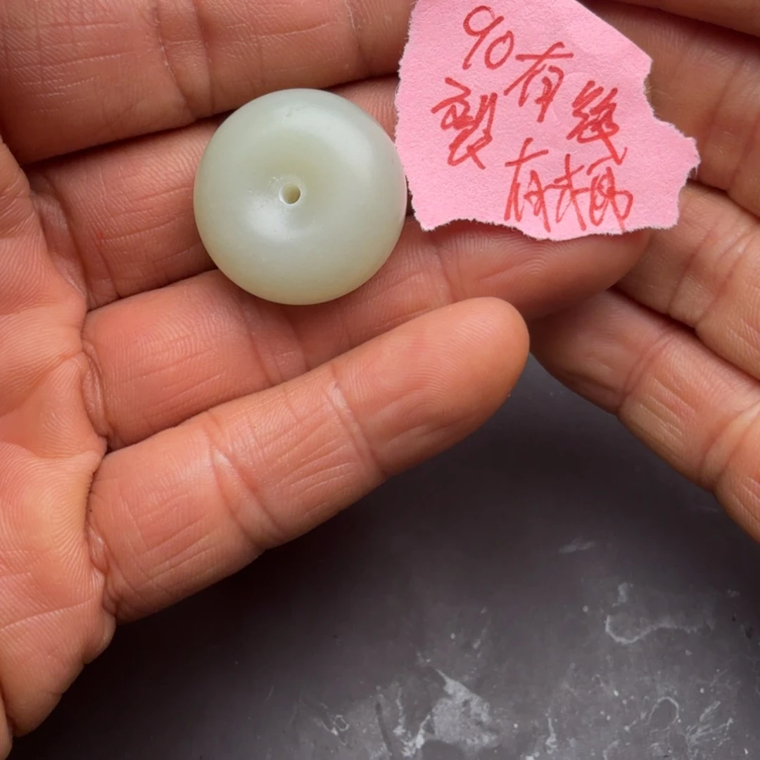 和田玉颈饰未镶嵌今****虎