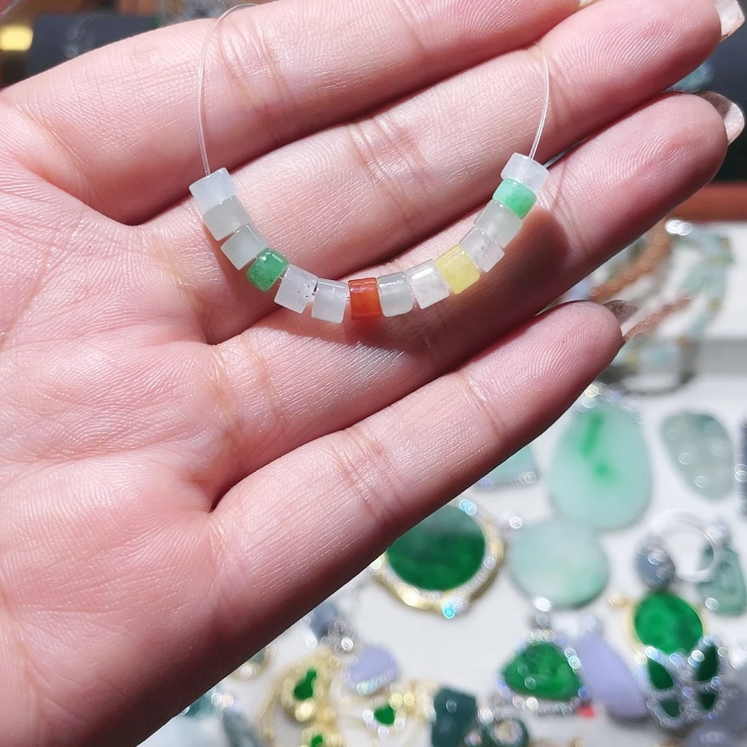 翡翠未镶嵌吊坠(不含链)天然翡翠