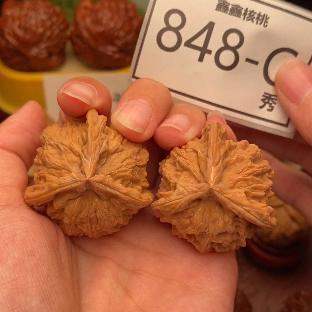 文玩核桃把件盘山奔38……