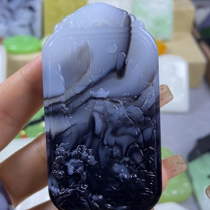 和田玉未镶嵌颈饰