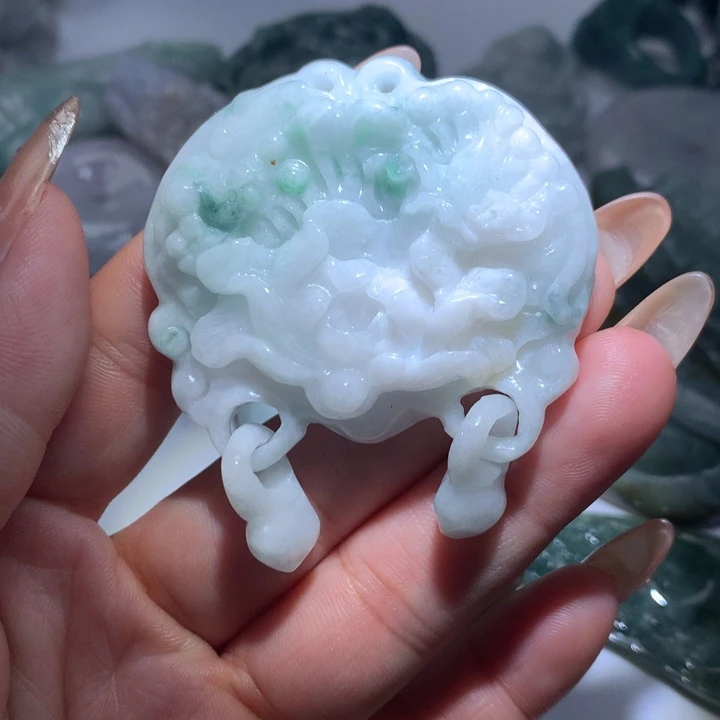 翡翠未镶嵌颈饰保真天然A货翡翠