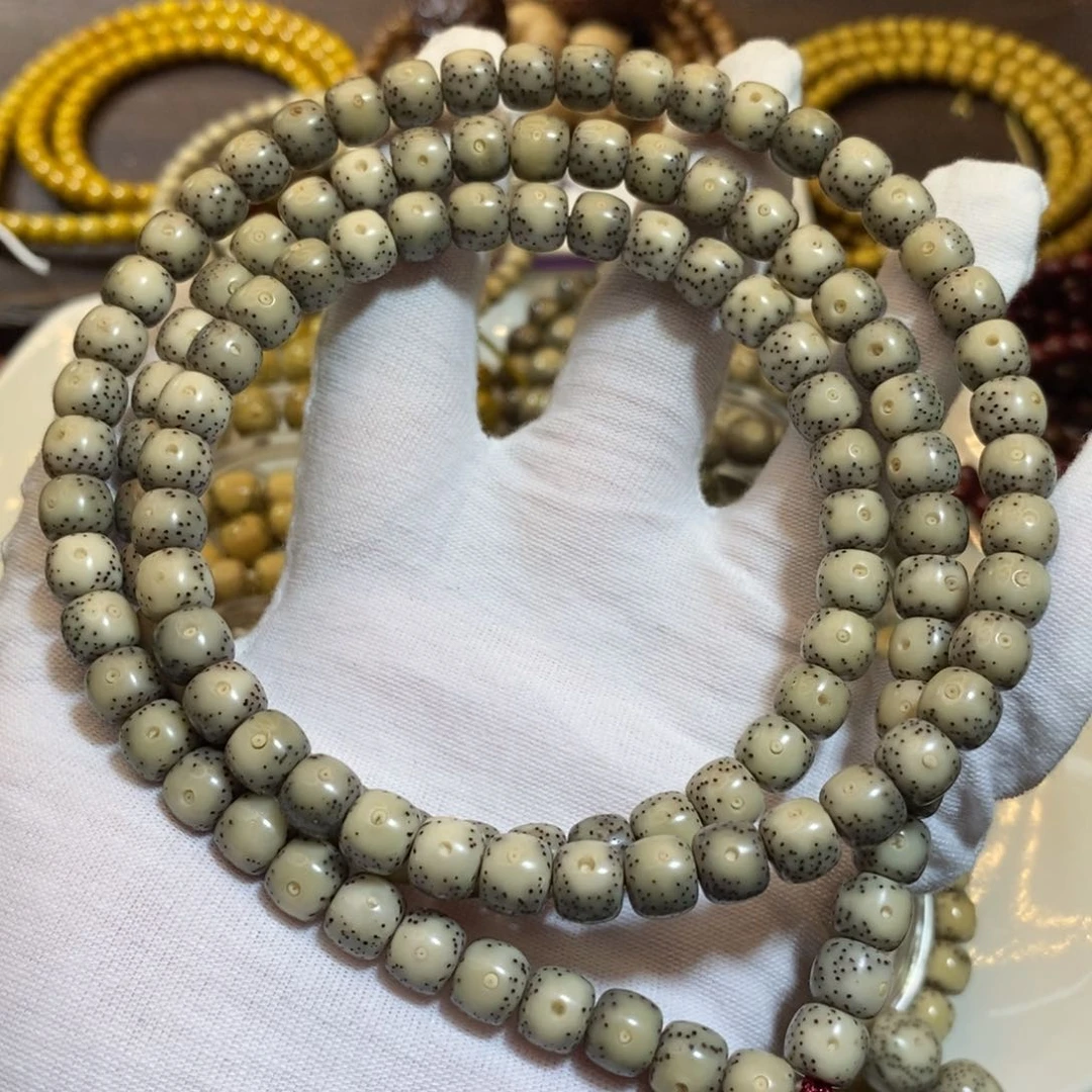 星月菩提吊坠7x8大眼睛双留白108