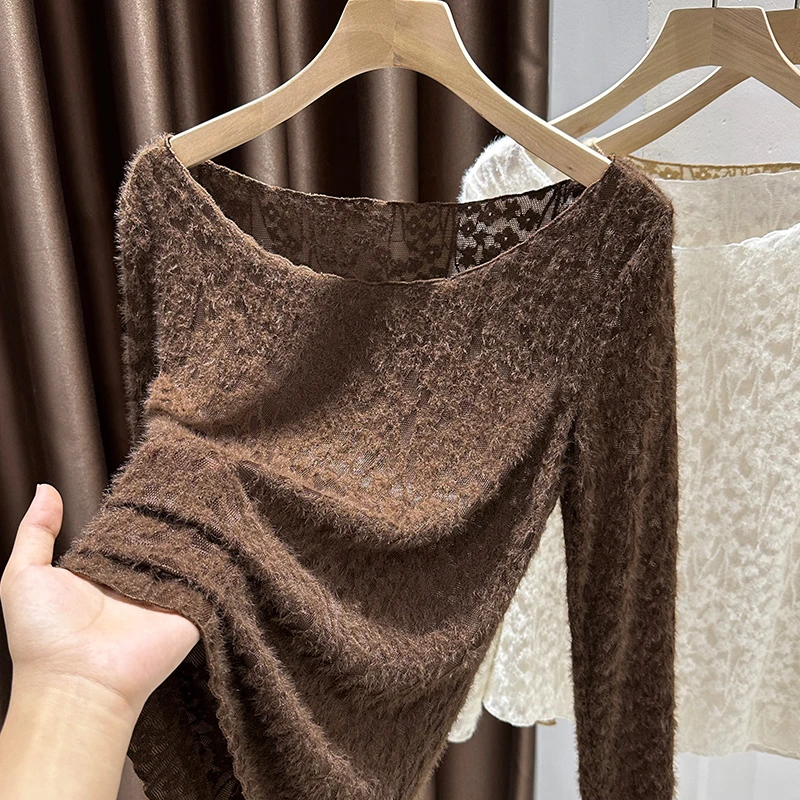 美拉德咖色毛茸茸花纹蕾丝打底衫女秋冬季磨毛大圆领内搭长袖上衣