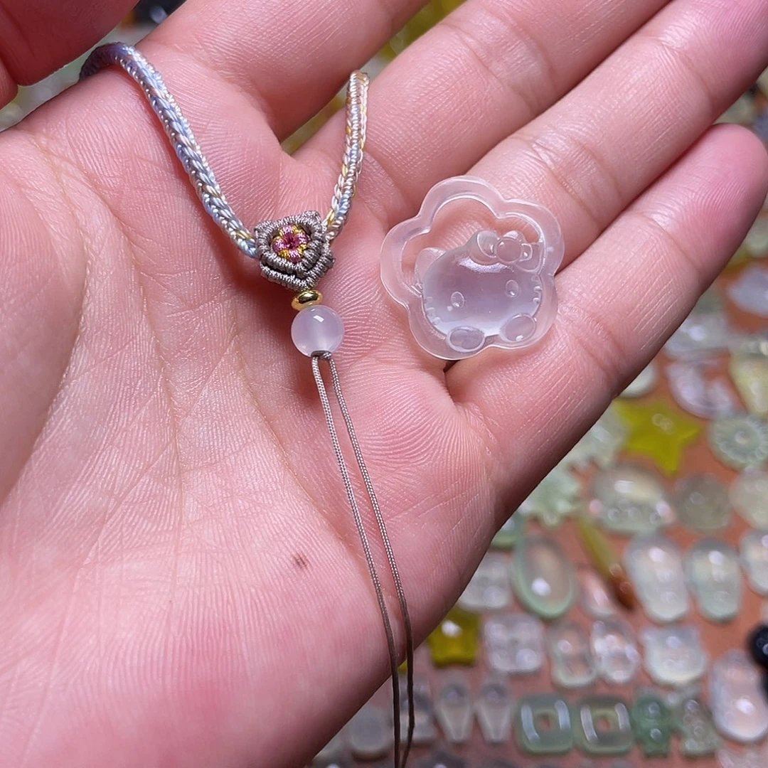 暮****蛇纹石玉未镶嵌吊坠