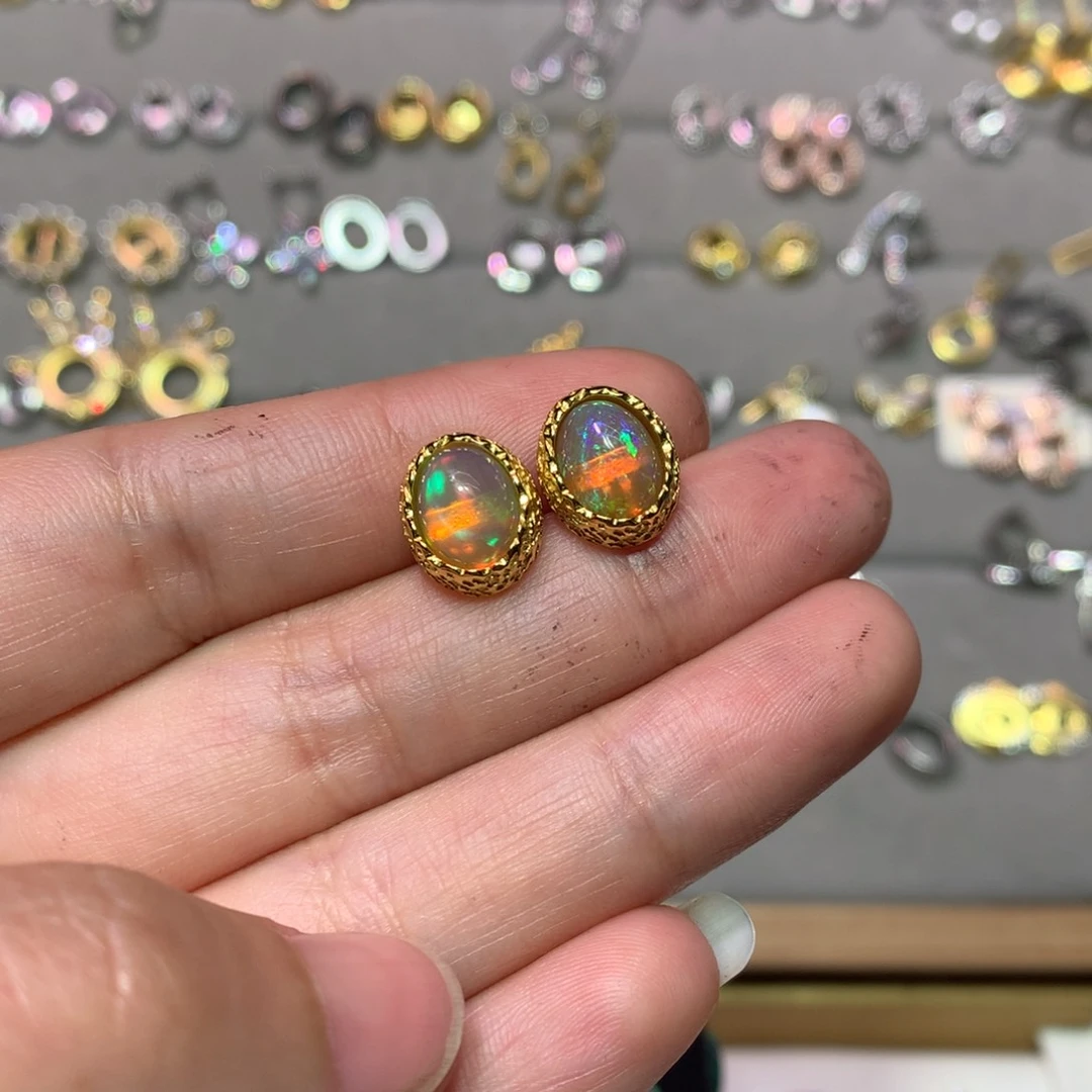 欧泊耳钉款式银S925镶嵌祖**娅